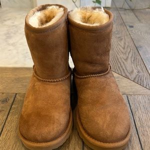 Ugg Classic for kids in USA 13/UK 12